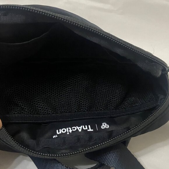 Aritzia crossbody bag - Picture 3 of 3